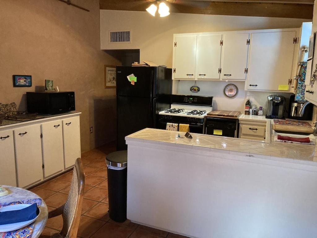 Casa Azul - Cute Centrally Located Adobe With Large Fenced Outdoor Living For Pets And Adults, Non-Smoking توسن المظهر الخارجي الصورة
